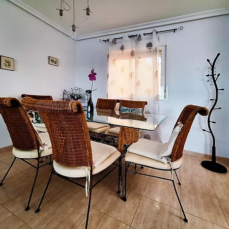 Carabassi Playa بيت للعطل